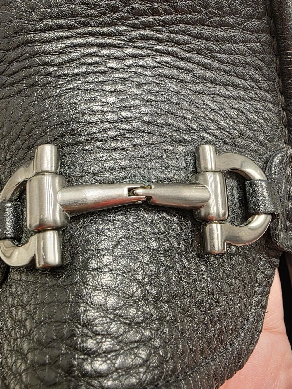 Salvatore Ferragamo Grandioso Black Gancini Bit Loafers UR 22334 Size 7.5